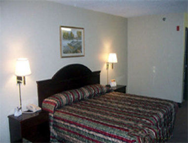 Days Inn By Wyndham Galliano La Exterior foto