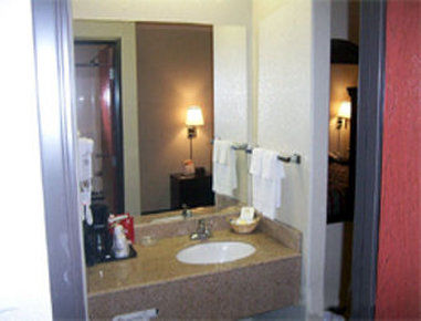 Days Inn By Wyndham Galliano La Exterior foto